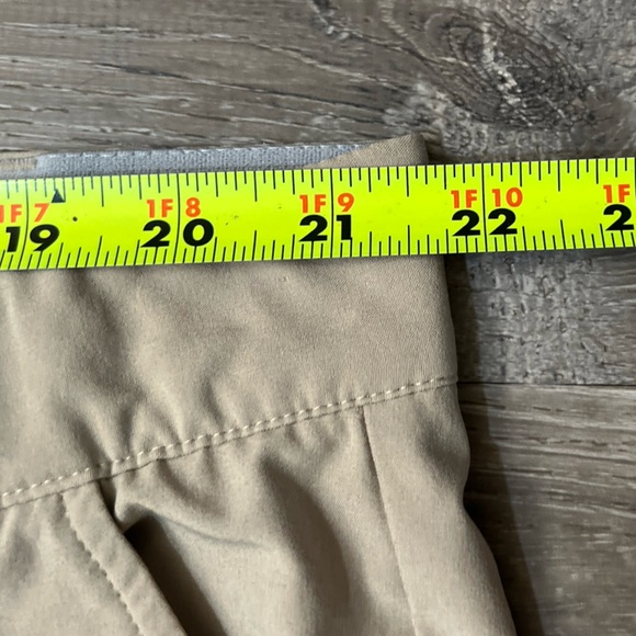 Adidas Tan Golf Athletic Chino Pants Classic Style Men’s 44 stretch button waist - Picture 4 of 16